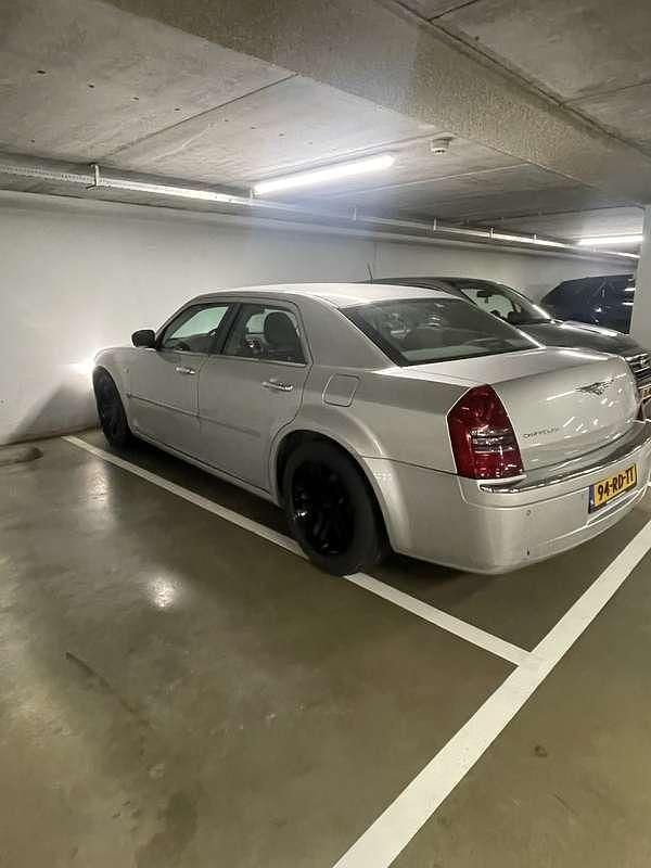 Grijs Gebruikt 2005 Chrysler 300C Sedan | € 2.500 - Afbeelding 1/4