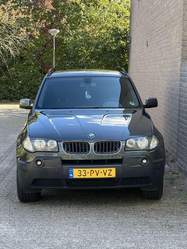 Gebruikt 2005 BMW X3 Executive SUV | € 2.999 (Goede deal) - Afbeelding 1/4