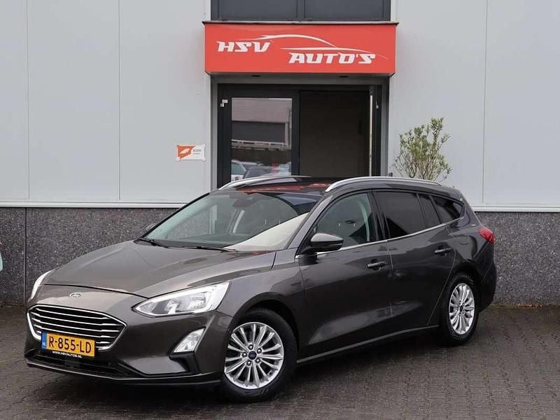 Grijs Gebruikt 2019 Ford Focus Business Edition Stationwagen | € 10.450 (Super prijs) - Afbeelding 1/3