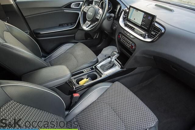 Occasion Kia XCeed 140 PK (102 kW) 2022 Grijs, metallic lak SUV