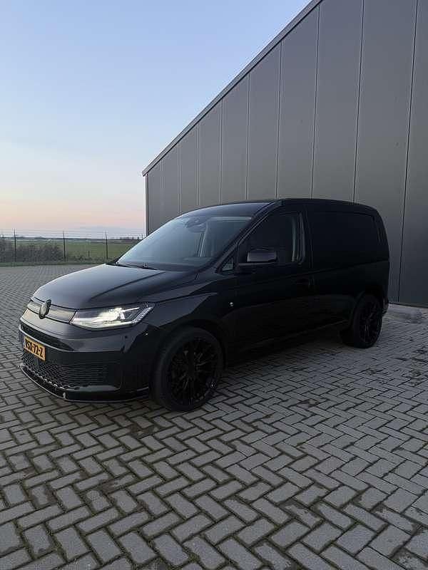 Occasion VW Caddy Exclusive 75 PK (55 kW) 2023 Zwart MPV
