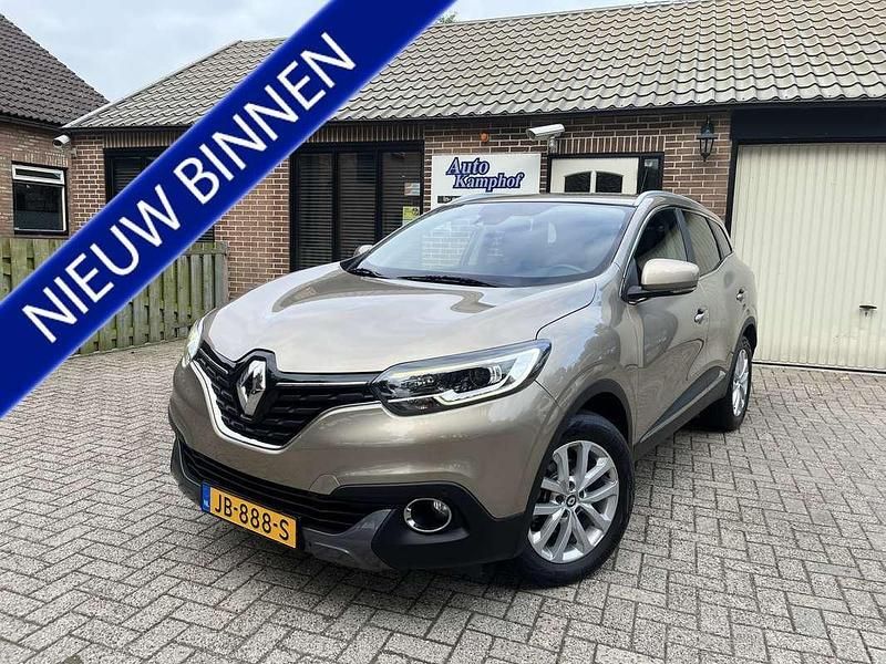 Bruin, metallic lak Gebruikt 2016 Renault Kadjar Intens SUV | € 9.950 (Super prijs) - Afbeelding 1/4