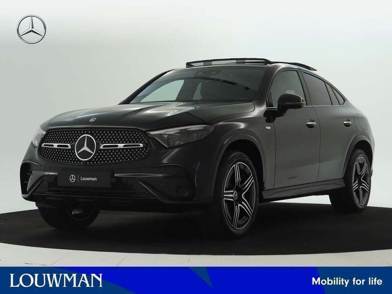Zwart, metallic lak Nieuw 2025 Mercedes GLC300 Sport Edition SUV | € 89.220 (Iets duurder) - Afbeelding 1/4