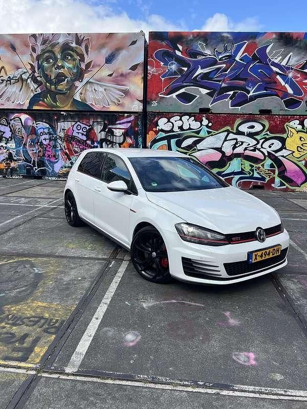Wit Gebruikt 2014 VW Golf VII GTI Stationwagen | € 14.000 (Eerlijke prijs) - Afbeelding 1/4