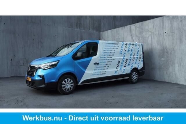 Wit Gebruikt 2023 Nissan Primastar Acenta MPV | € 27.500 - Afbeelding 1/4