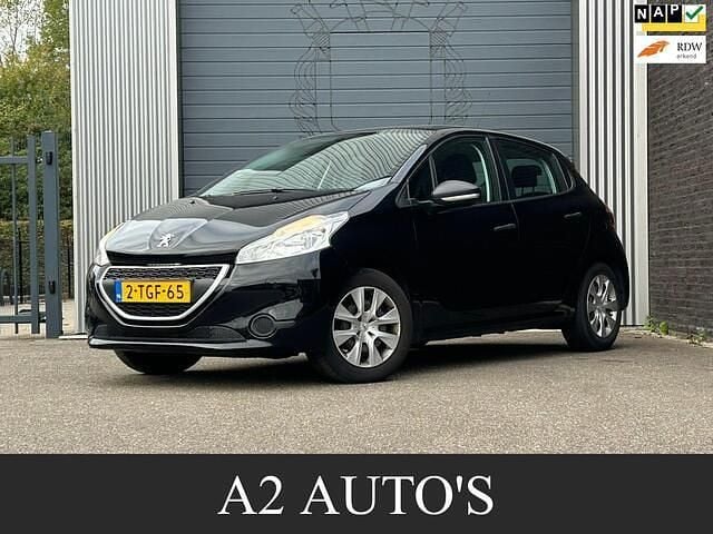 Zwart Gebruikt 2014 Peugeot 208 Access Hatchback | € 3.250 (Super prijs) - Afbeelding 1/4