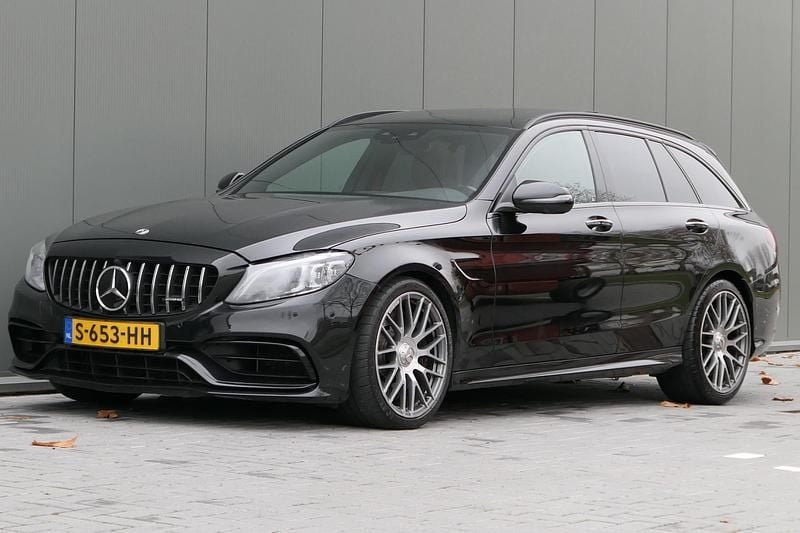Zwart (metallic) Gebruikt 2019 Mercedes S63 AMG Premium Plus Stationwagen | € 44.940 (Super prijs) - Afbeelding 1/4