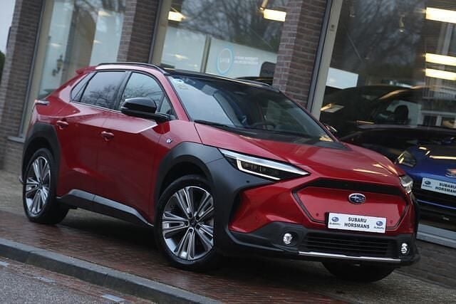 Rood Gebruikt 2025 Subaru Solterra SUV | € 32.950 (Goede deal) - Afbeelding 1/4