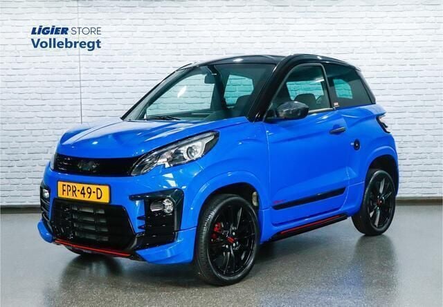 Occasion Ligier JS60 2023 Blauw Hatchback