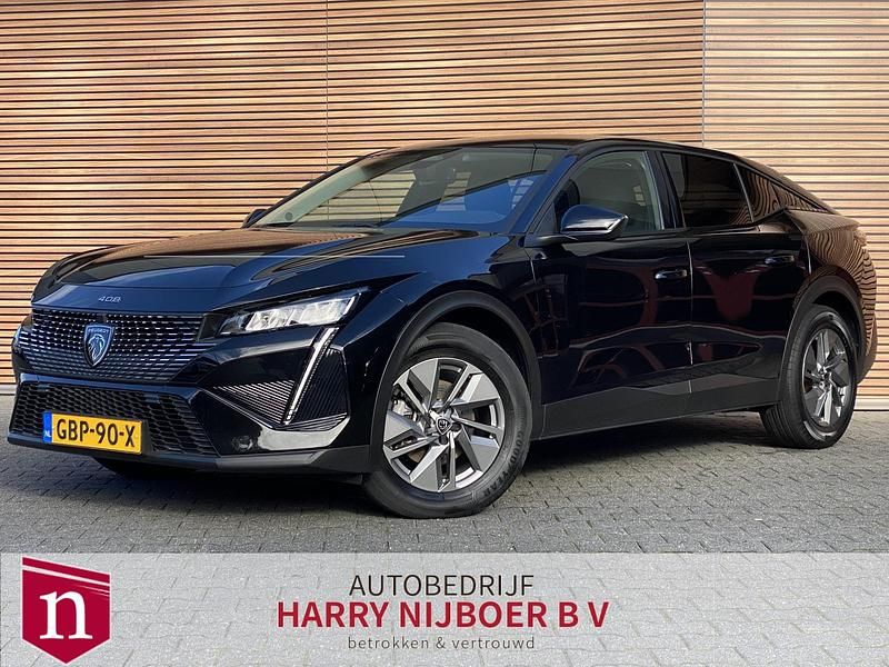 Zwart Gebruikt 2024 Peugeot 408 Allure Sedan | € 24.850 (Eerlijke prijs) - Afbeelding 1/4