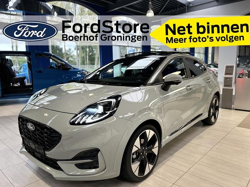 Grijs Gebruikt 2025 Ford Puma Gen-E ST-Line X SUV | € 35.545 - Afbeelding 1/4