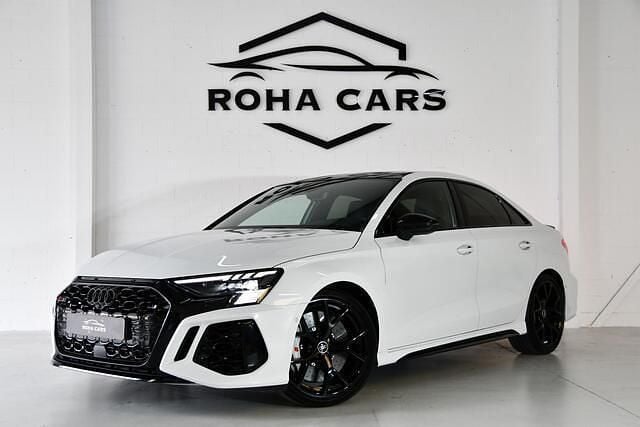 Wit Gebruikt 2021 Audi RS3 S-Line Hatchback | € 64.945 (Eerlijke prijs) - Afbeelding 1/4