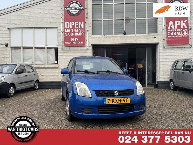 Blauw Occasion 2007 Suzuki Swift GLS Hatchback | € 2.250 (Eerlijke prijs) - Afbeelding 1/4