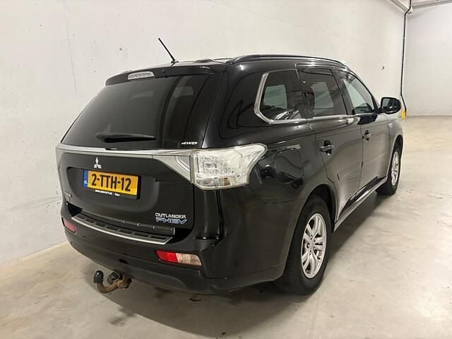Occasion Mitsubishi Outlander 121 PK (88 kW) 2014 Zwart SUV