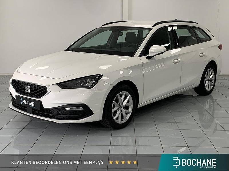 Wit Gebruikt 2022 Seat Leon Reference Stationwagen | € 17.045 (Eerlijke prijs) - Afbeelding 1/4