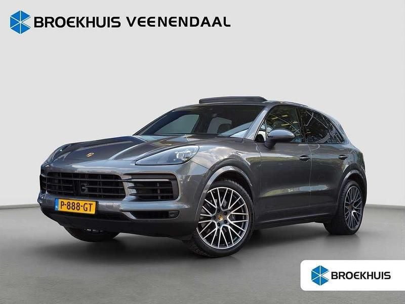 Grijs Occasion 2019 Porsche Cayenne Sport SUV | € 54.700 (Super prijs) - Afbeelding 1/4