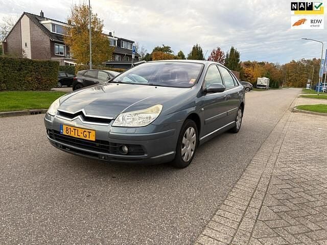 Grijs Gebruikt 2006 Citroën C5 Hatchback | € 1.450 (Eerlijke prijs) - Afbeelding 1/4