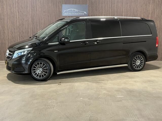 Zwart Gebruikt 2016 Mercedes V250 MPV | € 24.900 (Super prijs) - Afbeelding 1/4