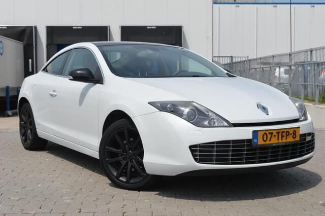 Wit Gebruikt 2012 Renault Laguna Coupé Coupé | € 5.995 - Afbeelding 1/4