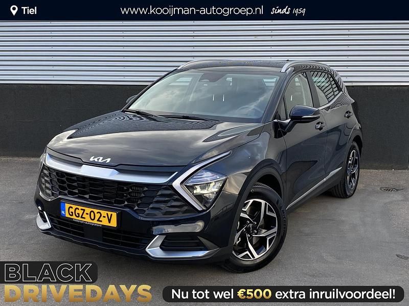 Zwart Gebruikt 2024 Kia Sportage Comfort SUV | € 34.900 (Eerlijke prijs) - Afbeelding 1/4