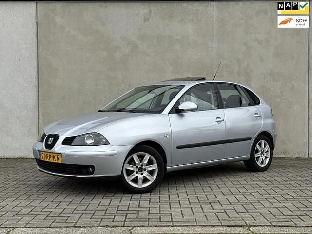 Grijs Gebruikt 2005 Seat Ibiza Hatchback | € 1.399 (Eerlijke prijs) - Afbeelding 1/4