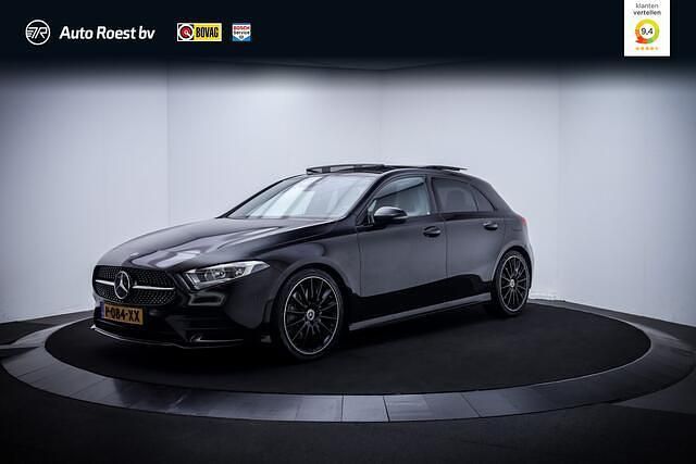 Zwart Gebruikt 2018 Mercedes A250 Premium Plus Hatchback | € 27.950 (Eerlijke prijs) - Afbeelding 1/4