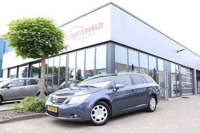 Blauw Gebruikt 2009 Toyota Avensis Stationwagen | € 9.350 (Goede deal) - Afbeelding 1/4