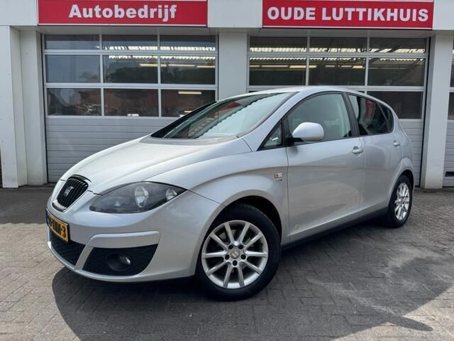 Grijs Gebruikt 2012 Seat Altea Copa MPV | € 4.945 (Eerlijke prijs) - Afbeelding 1/4