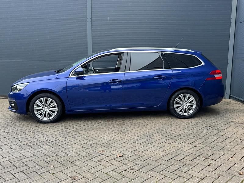 Occasion Peugeot 308 Premium 131 PK (96 kW) 2019 Blauw Stationwagen