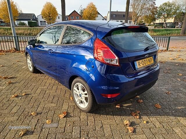 Occasion Ford Fiesta Style 80 PK (58 kW) 2017 Blauw (metallic) Hatchback