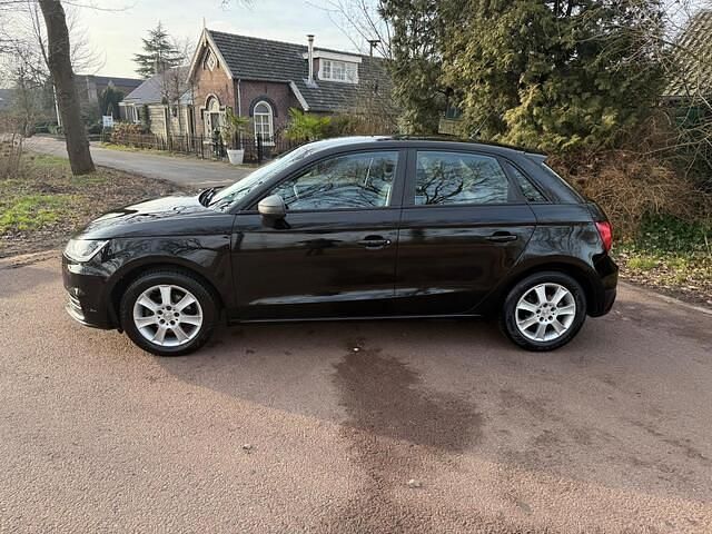 Occasion Audi A1 Sportback Design 95 PK (69 kW) 2016 Zwart Hatchback
