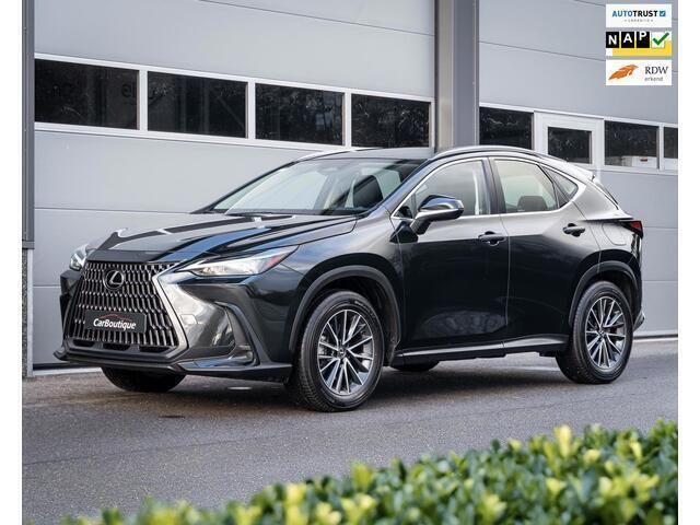 Zwart Gebruikt 2024 Lexus NX350h Business Edition SUV | € 51.999 - Afbeelding 1/4