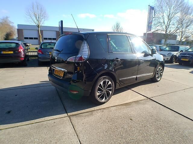 Occasion Renault Scénic III Bose Edition 132 PK (97 kW) 2015 Zwart (metallic) MPV