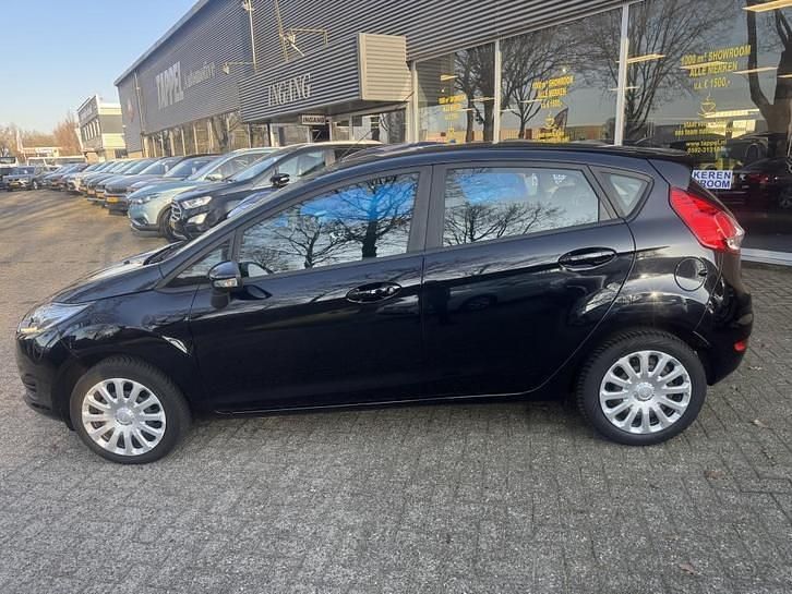 Occasion Ford Fiesta Style 65 PK (47 kW) 2016 Zwart (metallic) Hatchback