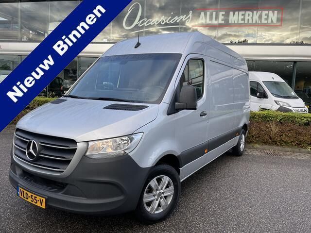 Grijs Gebruikt 2021 Mercedes Sprinter Van | € 23.750 (Super prijs) - Afbeelding 1/4