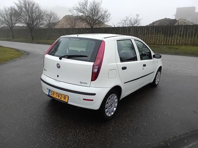 Occasion Fiat Punto Classica 60 PK (44 kW) 2010 Wit Hatchback
