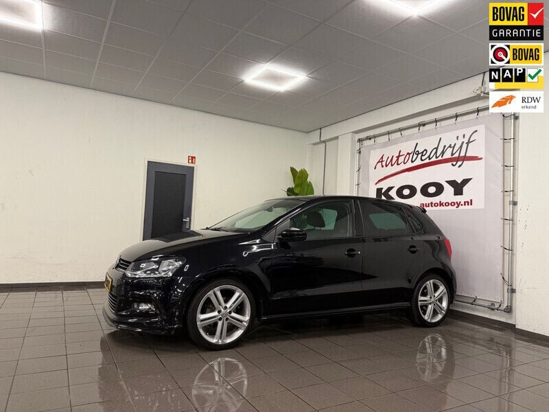 Zwart Gebruikt 2016 VW Polo R-line Hatchback | € 10.745 (Eerlijke prijs) - Afbeelding 1/4