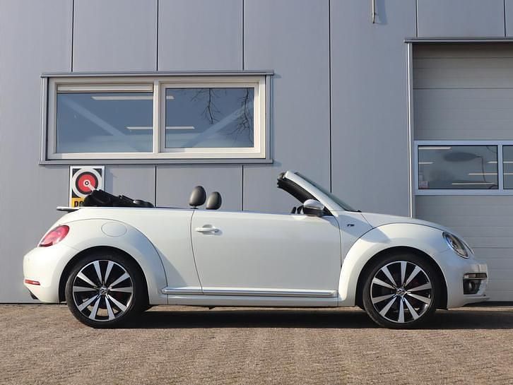 Occasion VW Beetle Cabriolet Sportline 200 PK (147 kW) 2013 Wit Cabriolet