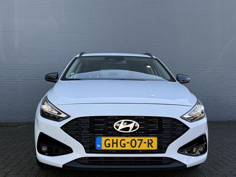 Occasion Hyundai i30 Comfort 99 PK (72 kW) 2024 Wit Stationwagen