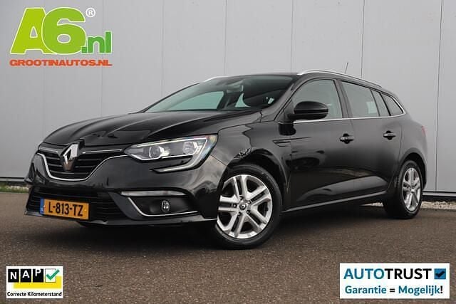 Zwart Gebruikt 2019 Renault Mégane GrandTour LIMITED Stationwagen | € 11.999 (Eerlijke prijs) - Afbeelding 1/4
