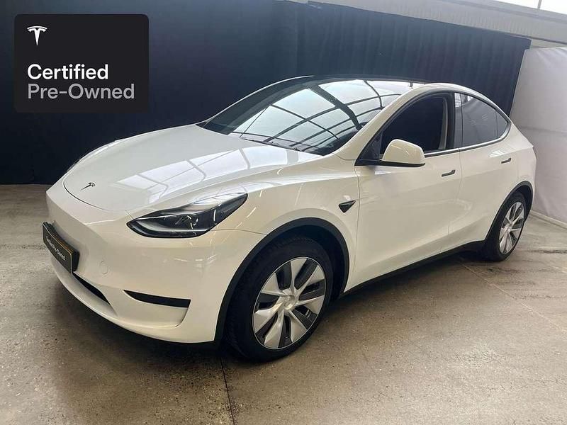 Wit Gebruikt 2024 Tesla Model Y RWD SUV | € 38.500 (Eerlijke prijs) - Afbeelding 1/4