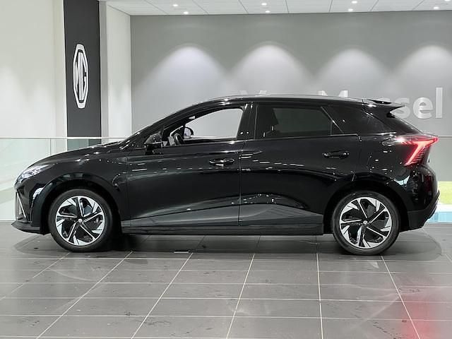 Occasion MG MG4 EV Luxury 150 kW (204 PK) 2023 Zwart Hatchback