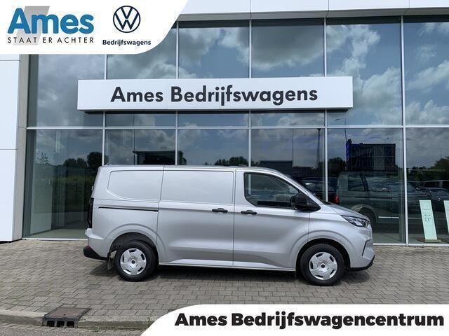 Zilver Gebruikt 2023 Ford Transit Custom Trend Van | € 37.874 - Afbeelding 1/4