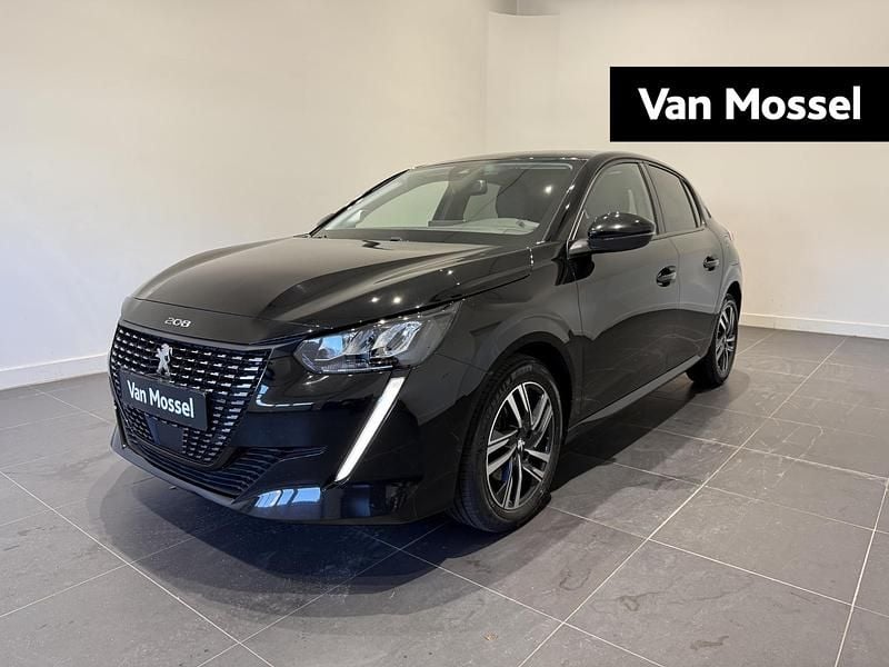 Zwart Gebruikt 2023 Peugeot 208 Allure Hatchback | € 18.935 (Eerlijke prijs) - Afbeelding 1/4