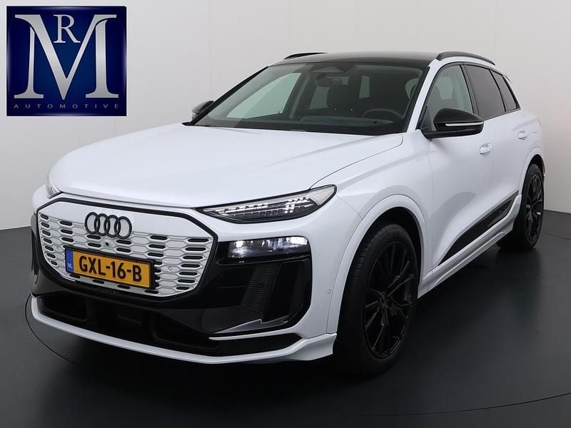 Wit Occasion 2024 Audi Q6 e-tron Advanced SUV | € 64.899 (Super prijs) - Afbeelding 1/4