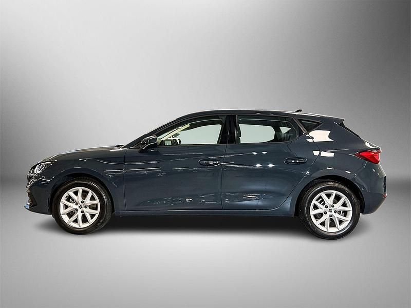 Occasion Seat Leon Style 116 PK (85 kW) 2025 Blauw Hatchback