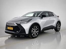 Grijs metallic Gebruikt 2024 Toyota C-HR SUV | € 31.445 (Super prijs) - Afbeelding 1/3