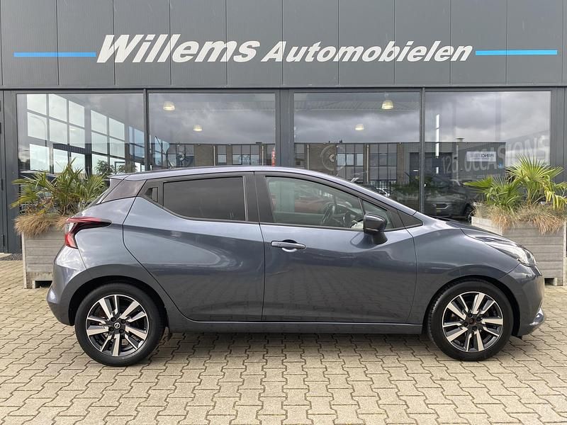 Occasion Nissan Micra N-Connecta 90 PK (66 kW) 2018 Grijs, metallic lak Hatchback