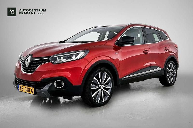 Rood Gebruikt 2016 Renault Kadjar Bose Edition SUV | € 12.895 (Eerlijke prijs) - Afbeelding 1/3