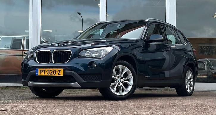 Blauw Gebruikt 2013 BMW X1 Executive SUV | € 7.394 - Afbeelding 1/4